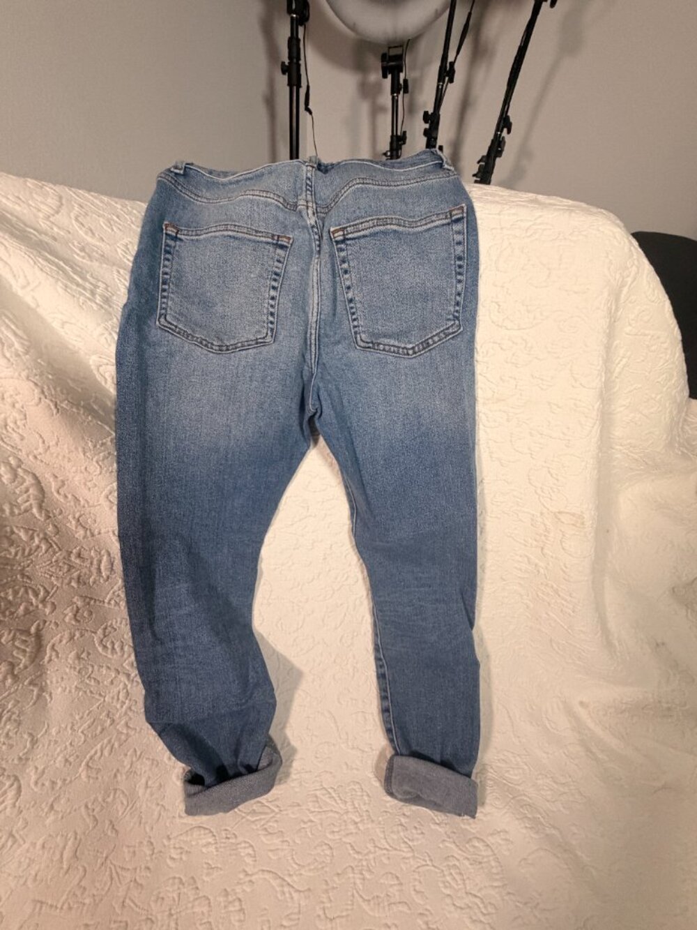 Forever 21 Women's High Waisted Jean Capris - Picture 5 of 9